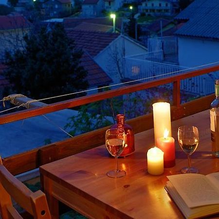 Apartments Mira Gornji Karin Δωμάτιο φωτογραφία