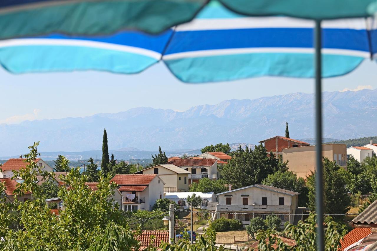 Apartments Mira Gornji Karin Εξωτερικό φωτογραφία