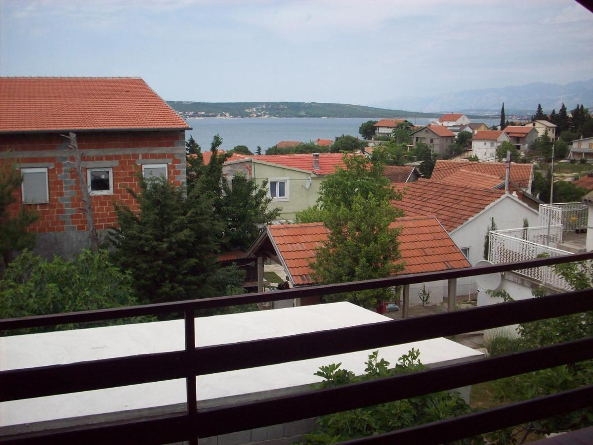 Apartments Mira Gornji Karin Εξωτερικό φωτογραφία