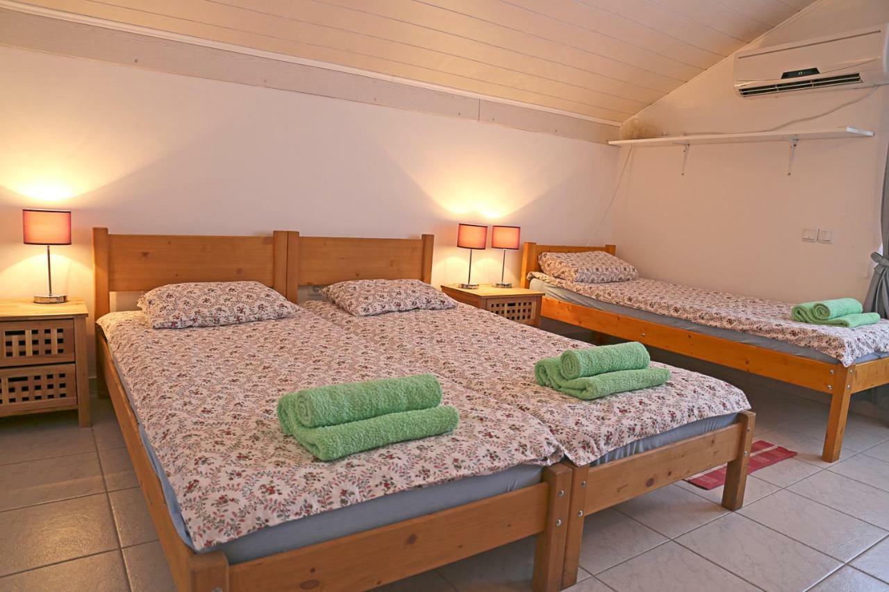 Apartments Mira Gornji Karin Εξωτερικό φωτογραφία