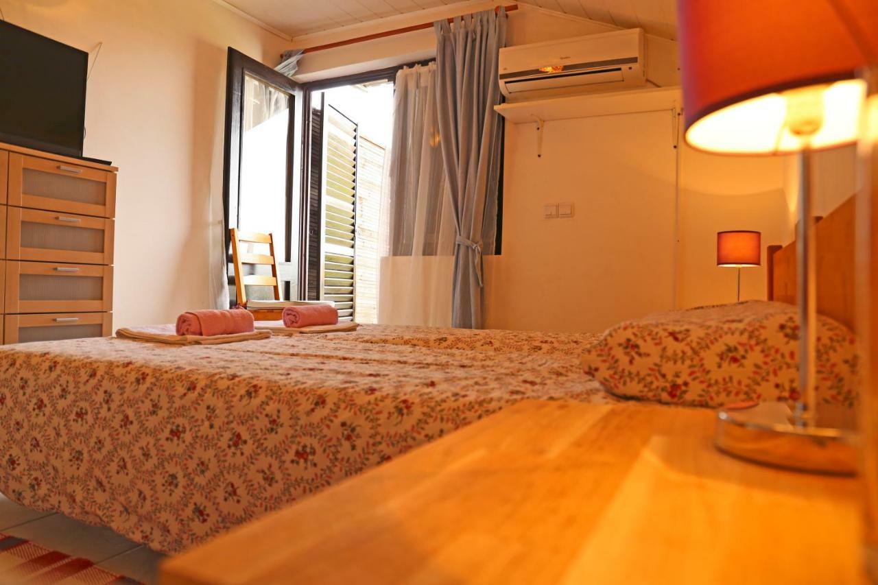 Apartments Mira Gornji Karin Εξωτερικό φωτογραφία