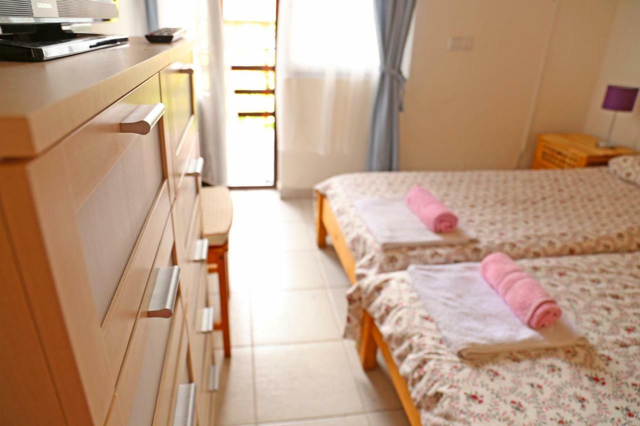 Apartments Mira Gornji Karin Εξωτερικό φωτογραφία